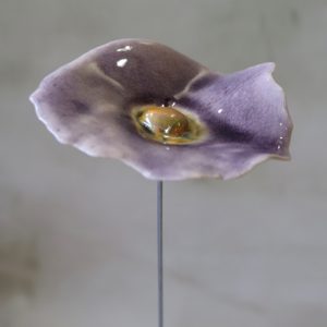 Coquelicot Mauve clair craquelé cœur jaune doré