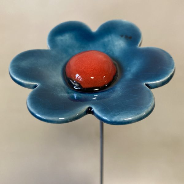 Fleur Bleu Canard cœur Rouge