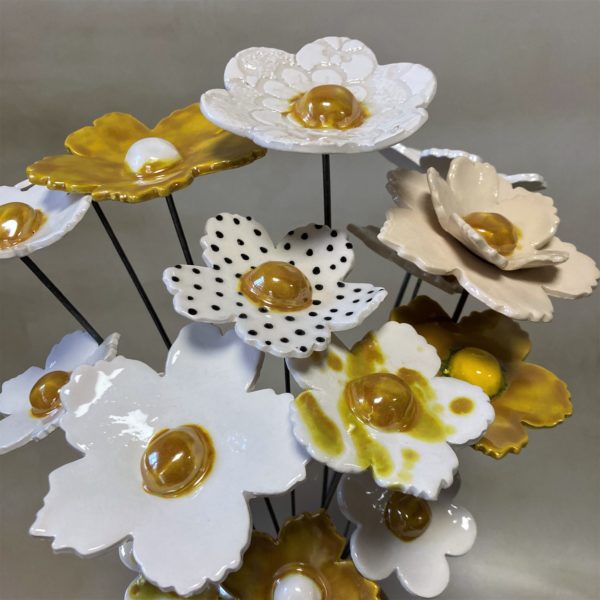 Fleur Jaune Doré cœur Blanc – Image 4