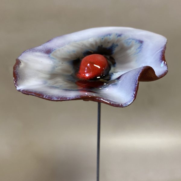 Coquelicot Blanc irisé violet Métal cœur Rouge