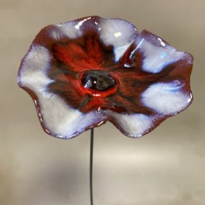Coquelicot Blanc irisé violet et Rouge cœur Métal