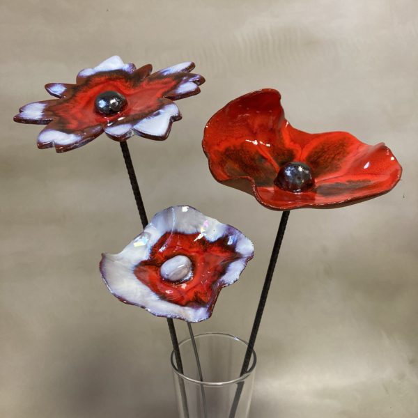 Bouquet de 3 grandes Fleurs Rouge Blanc et Métal Hauteur 55 cm – Image 6