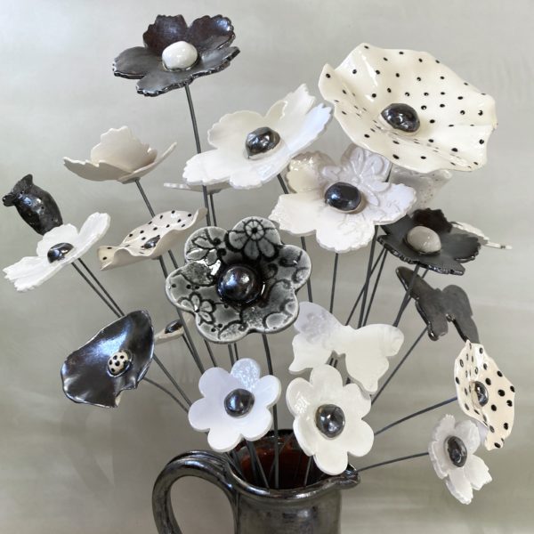 Coquelicot Métallisé cœur Blanc à pois noir – Image 2