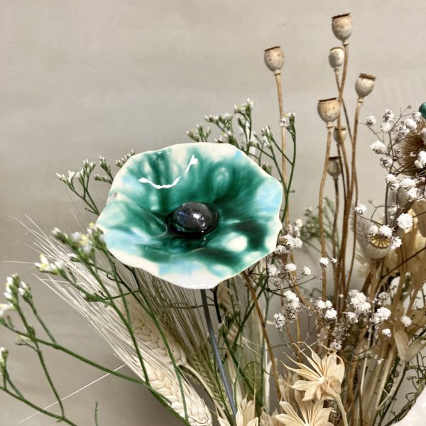 Coquelicot Vert Émeraude et Blanc cœur Métal – Image 2