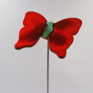 Papillon Rouge nuancé et vert lustré