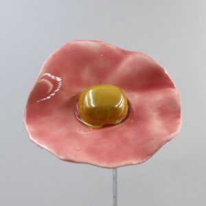 Coquelicot Rose clair cœur jaune doré