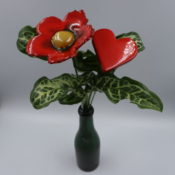Fleur Sauvage Rouge Nuancé cœur Doré – Image 2
