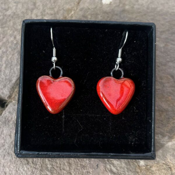 Boucles d'Oreilles mini Cœurs Rouge