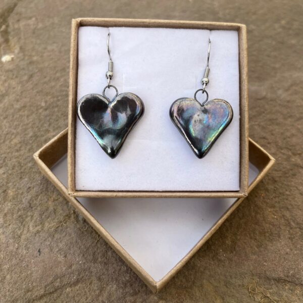 Boucles d'Oreilles cœur Métallisé – Image 4
