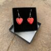 Boucles d'Oreilles mini Cœurs Rouge – Image 4